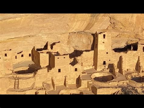 mesavirre pronunciation|How to pronounce Mesa Verde National Park in English.